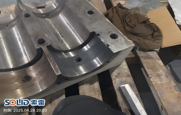 牢記這種密煉機軸承室磨損修復技術